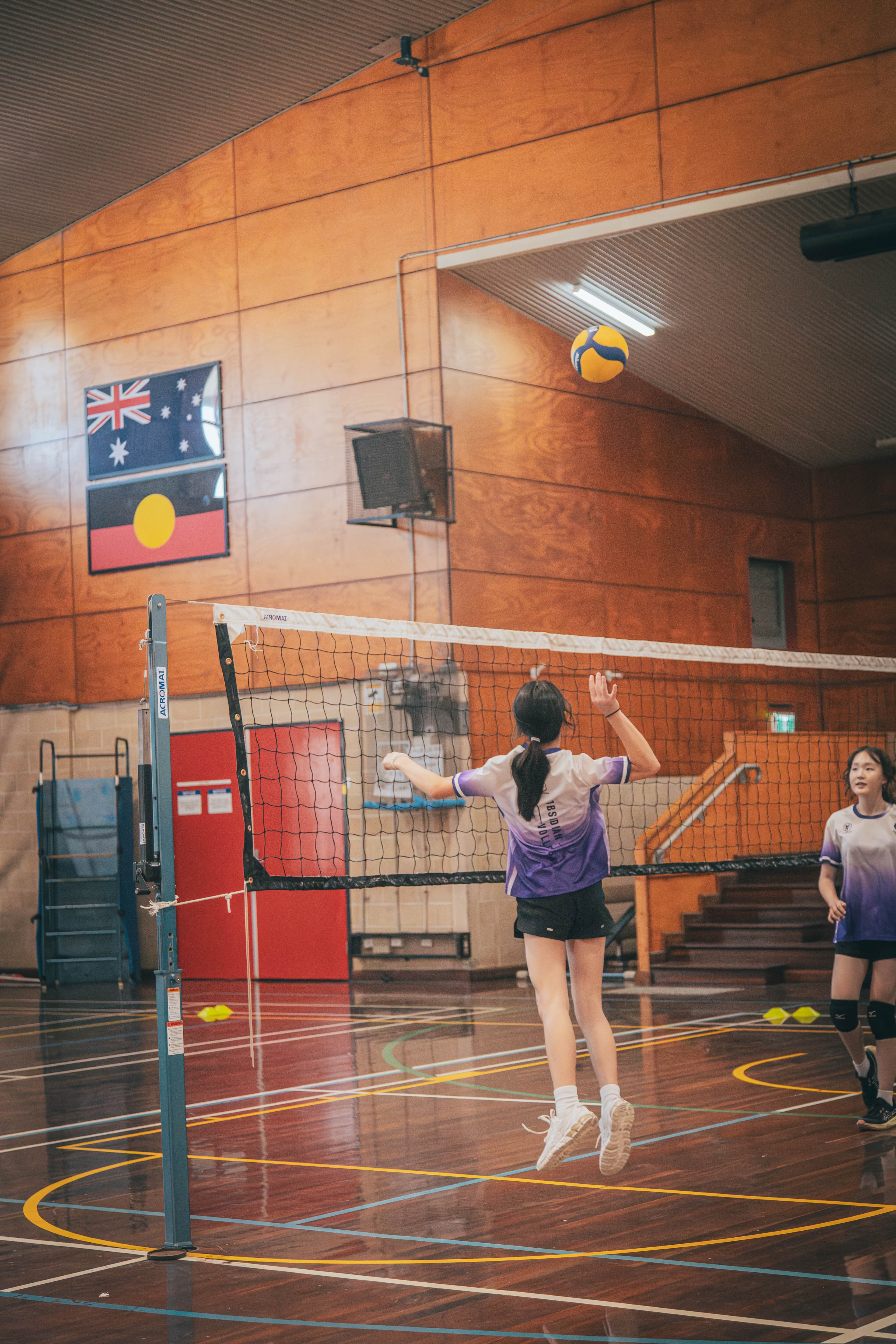 Attack at net